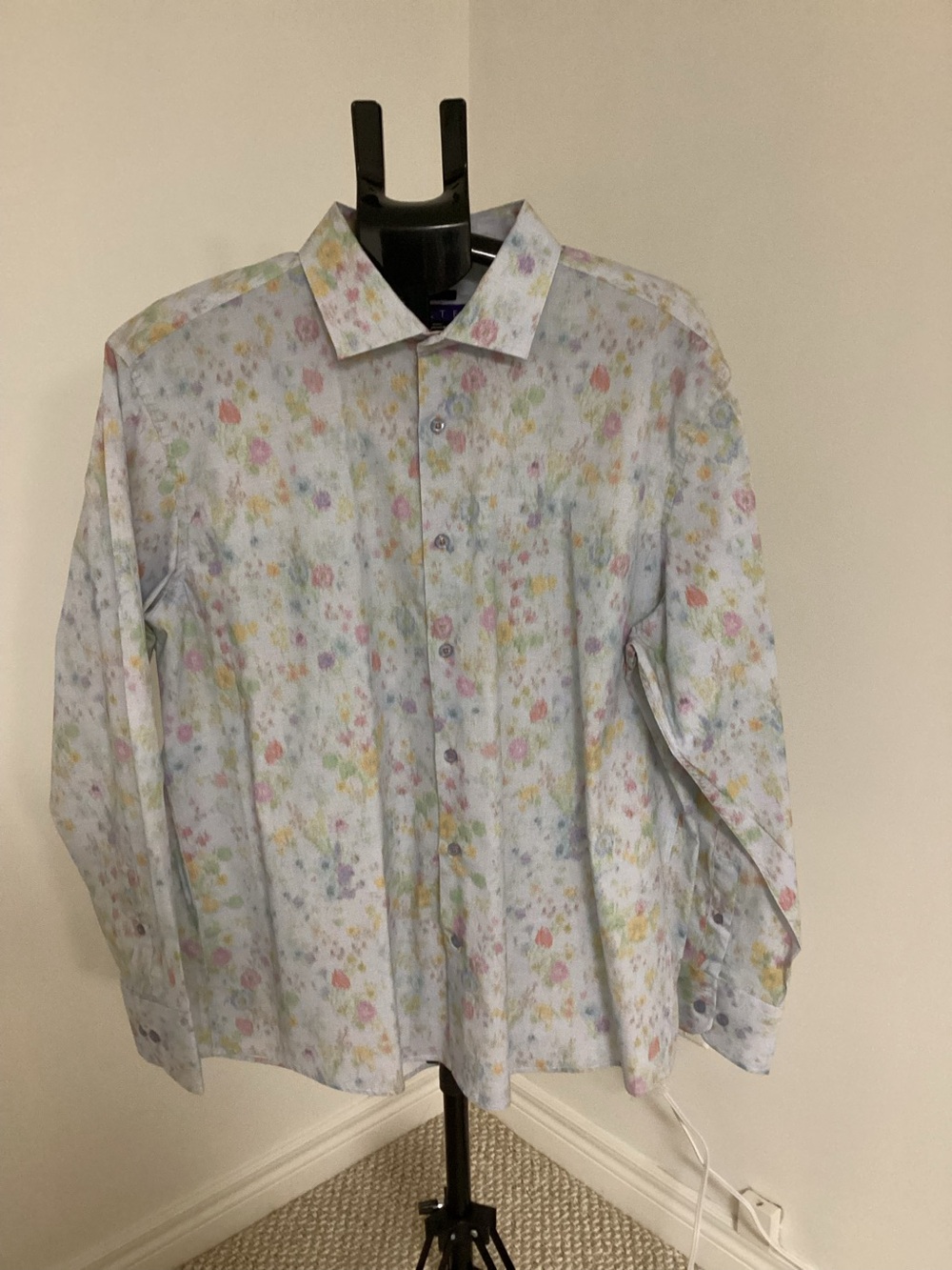 NWOT Men's Light Blue Stretch Dress Shirt -XL 17 1/2